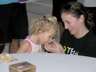 Pie eating helper